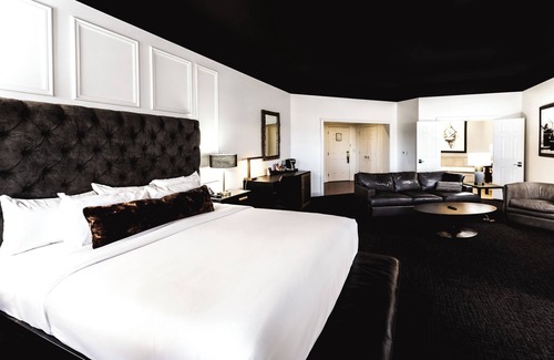 Delafield Hotel | The Delafield Hotel