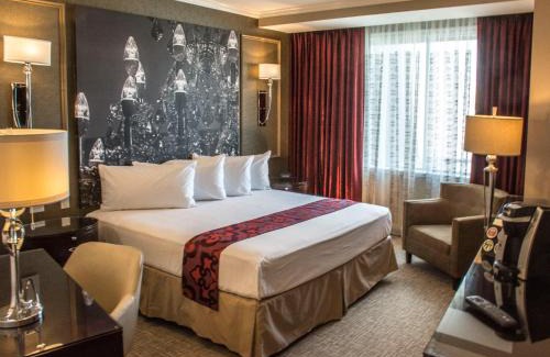 Bowmansville Hotel | The Delavan Hotel