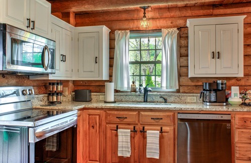 Valley Hill House | The Dogwood Meadow 2BR Log Cabin with Fire Pit, Waterfall, Large Yard
