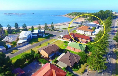 Port Elliot Apartment | The Dolphins 2 2-10 Strangways Tce, Port Elliot