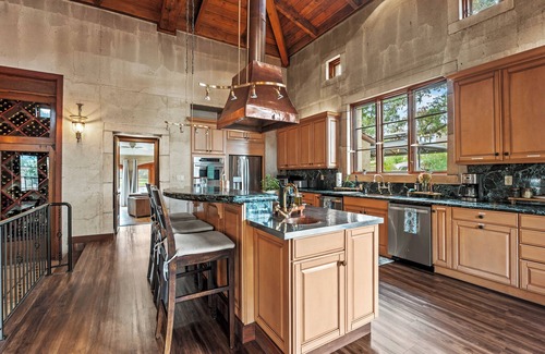 California Wine Country Resort | The Dooley Creek Ranch - Private Resort