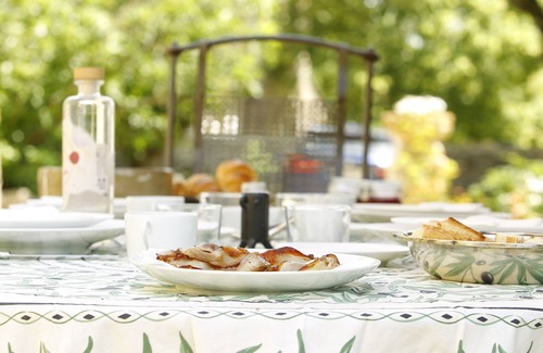 Laval Bed & Breakfast | The Dovecote