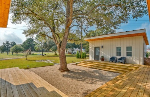 Warrenton Apartment | The Dreamer - Farmstead