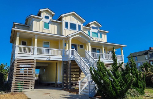 Carolina Dunes House | The Duck House - Spectacular Oceanfront home with 5 BR/7BA - Private Pool
