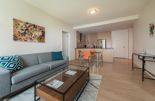James Bay Condo | The Duet Executive Suite minutes from Victoria Inner Harbour, BC Legislature…