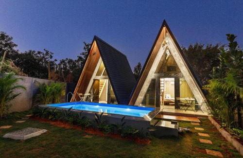 Devanahalli Villa | The Dune Retreat by StayJadePoolTwin VIllas