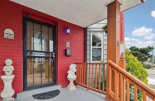 Cleveland Condo | The East Side Hub