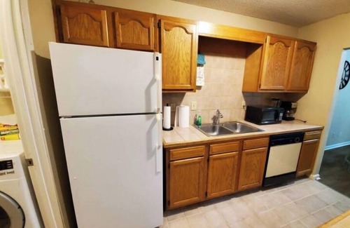 Anderson Apartment | The Eclectic. Entire place. 2 bedrooms , 2 baths.