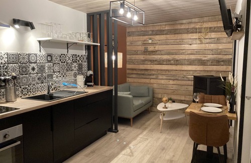 Tronquoy Ski Chalet | The Eddy Lodge, a tiny house with a view of nature and a Nordic bath