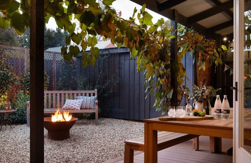Daylesford House | The Elm Tree- Designer Home in the heart of Daylesford