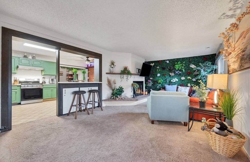 Thornton House | The Enchanted Forest Retreat