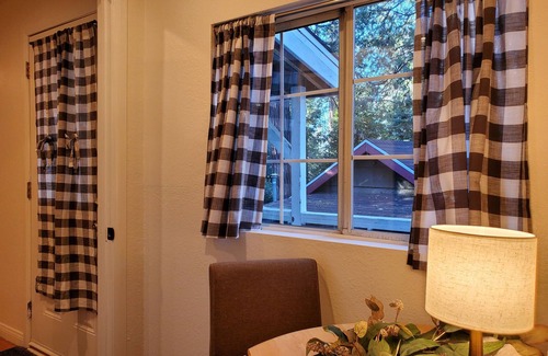 Twin Peaks Cabin | The Enchanted Hideaway at The Twin Peaks Lodge