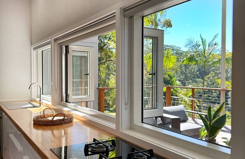 Repton Villa | The Escape Home - On the edge of the Rainforest and minutes from the beach!