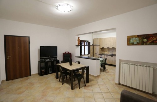 Cerveteri Villa | the etruscan old latin's nest
