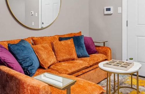 East Parkside Apartment | The Executive - Philly Zoo - Queen Suite - Parking