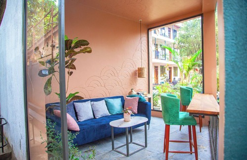 Central Kampala Bed & Breakfast | The Explorers Hub
