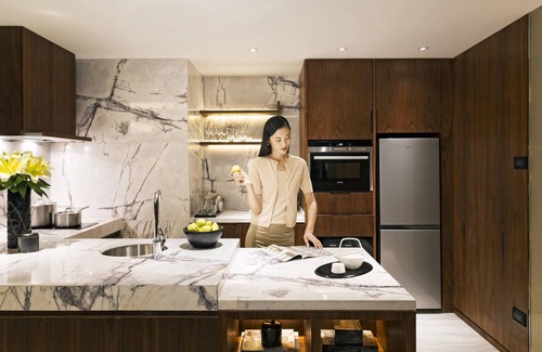 Yanta Qu Hotel | The Fairway Place, Xi'an - Marriott Executive Apartments