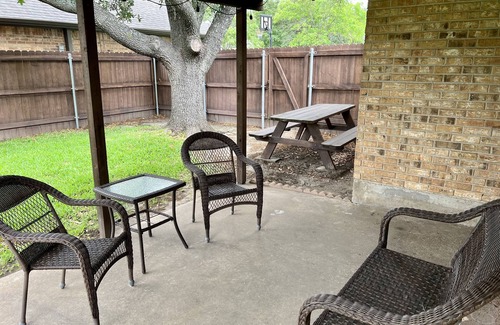 Greenville House | The Fairway - Your Home Away From Home