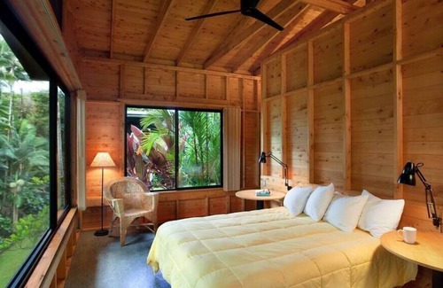 Hilo House | The Falls at Reed's Island