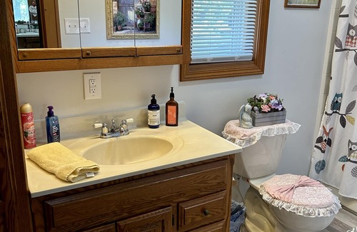 South Bend Other | The Farmhouse Stay is reopened after renovations!