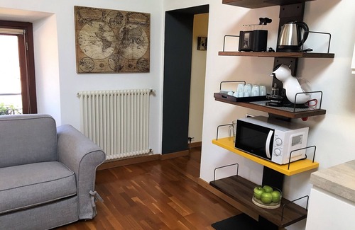 Como City Centre Apartment | The Fascinating Cozy Home Barbagialla is an Apt. in the historic center of Como