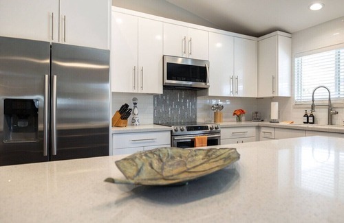 Sunset Ridge House | The Fashionable Fox Trotter by PaseoHomesAZ with Heated Pool