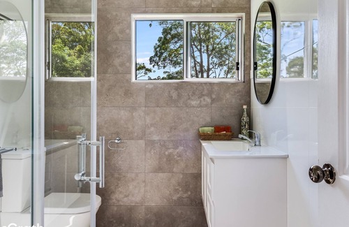 Repton Cabin | The Fig: A Peaceful Getaway Retreat Surrounded by Nature
