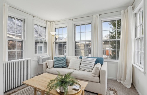 Historic District Apartment | "The Flat" Apartment in Colonial Historic District, Annapolis.