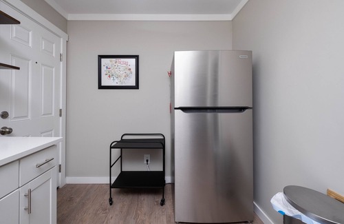 Canyon Apartment | The Flats Stylish Studio Apt 3