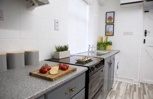 Flint Apartment | The Flintshire - Flint