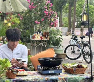 Wulingyuan Apartment | The Flower Garden Inn