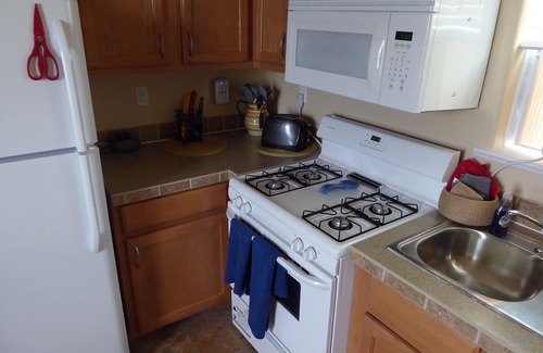 Fort Smith House | The Fly Side Unit at the Dam Duplex! Big Horn River & Big Horn Canyon!