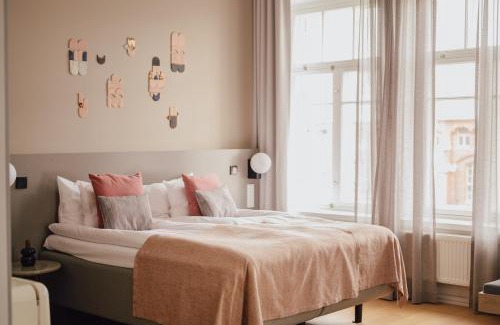Keskinen District Hotel | The Folks Hotel Konepaja