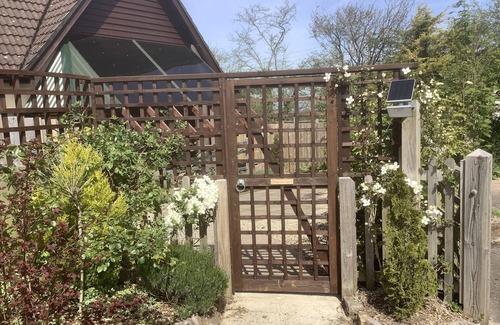 Shipham Cottage | THE FORGE, family friendly, character holiday cottage in Shipham