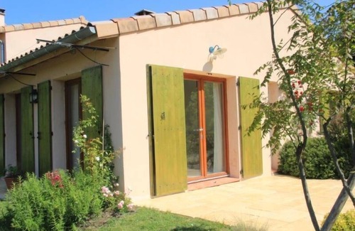 Roche-Saint-Secret Apartment | The house Apricot, ground floor, quiet, by nature, close to Nyons