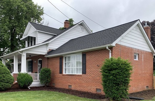 Winchester Cottage | The Full-of-Grace Place! Minutes from Old-town Winchester