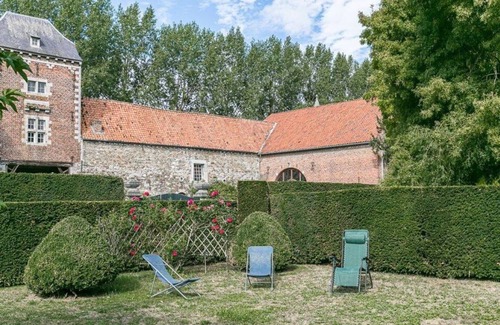 Faimes House | The Gîte at Château de Waleffe