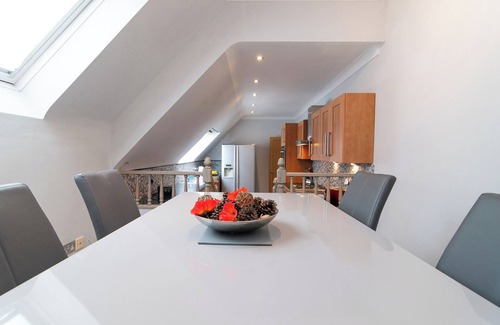 Canford Cliffs Cottage | THE GABLES PENTHOUSE, family friendly, with a garden in Bournemouth