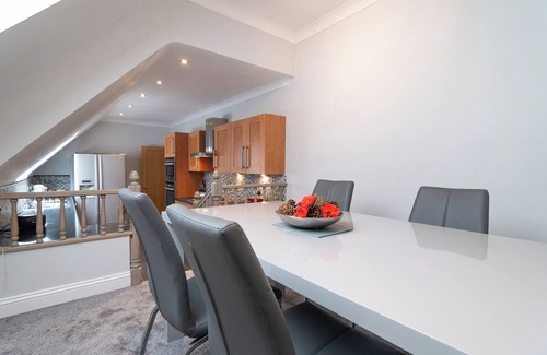 Canford Cliffs Cottage | THE GABLES PENTHOUSE, family friendly, with a garden in Bournemouth