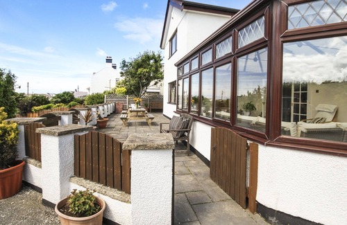 Trearddur Bay Cottage | THE GABLES, pet friendly, with a garden in Trearddur Bay