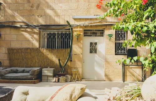 Al Abdali House | (the garden) a space to getaway and rejuvenate