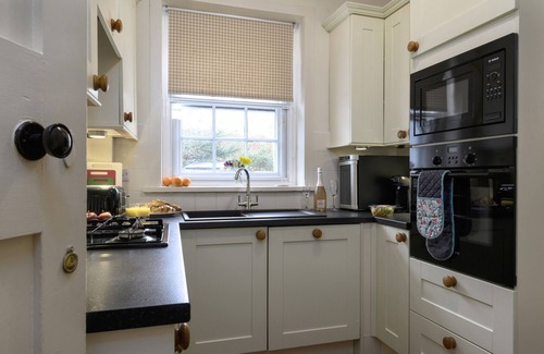 Holyhead Apartment | The Garden Apartment