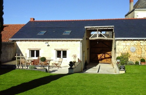 Le Puy-Notre-Dame Cottage | The Garden Chanoine