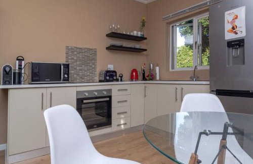 Knysna Apartment | The Garden on Phantom - "Off the grid"