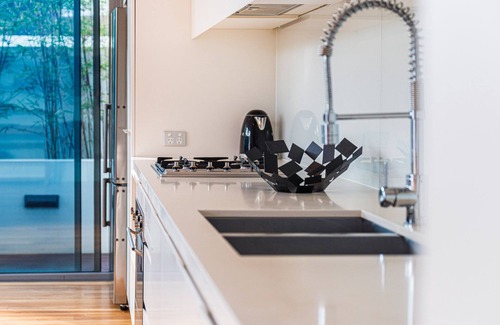 Bondi Junction Apartment | The Garden Retreat