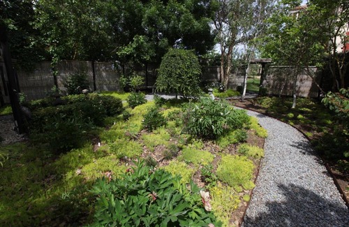 Yering Apartment | The Gatehouse at Villa Raedward