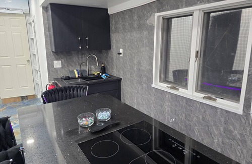 North Side Apartment | The Georges Hidden Gem