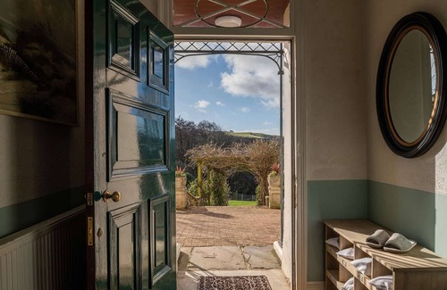 Combe Martin House | The Georgian House - sleeps 9 guests in 5 bedrooms