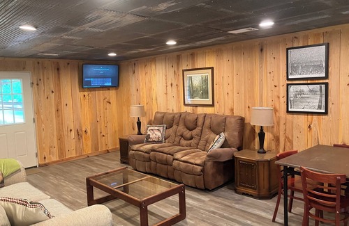 Grenada Cottage | The Get-A-Way at Grenada lake