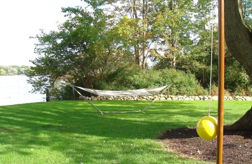 Coldwater House | The Getaway 1 bd/1 bath on the lake with beach, kayak and dock